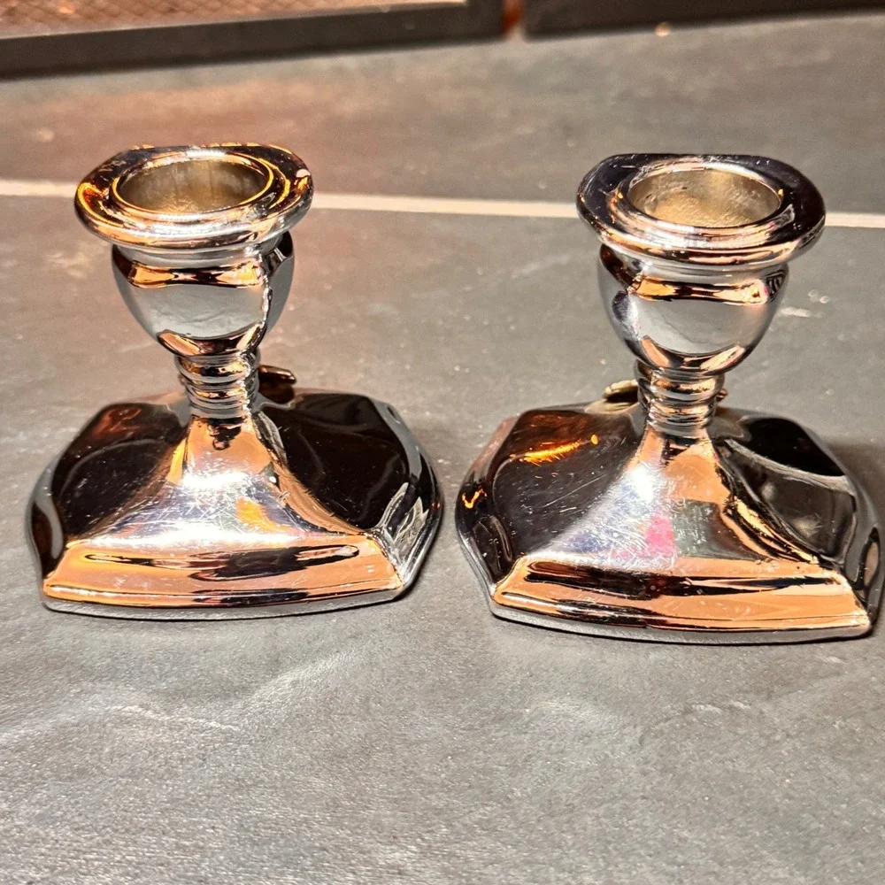 Vintage BP 2426 Silver Plated Crest Candlesticks Pair w/ Canadian Coat of‎ Arms